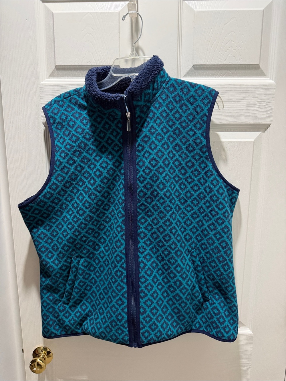 Scott Teal & Navy Diamond-Pattern Fleece Vest